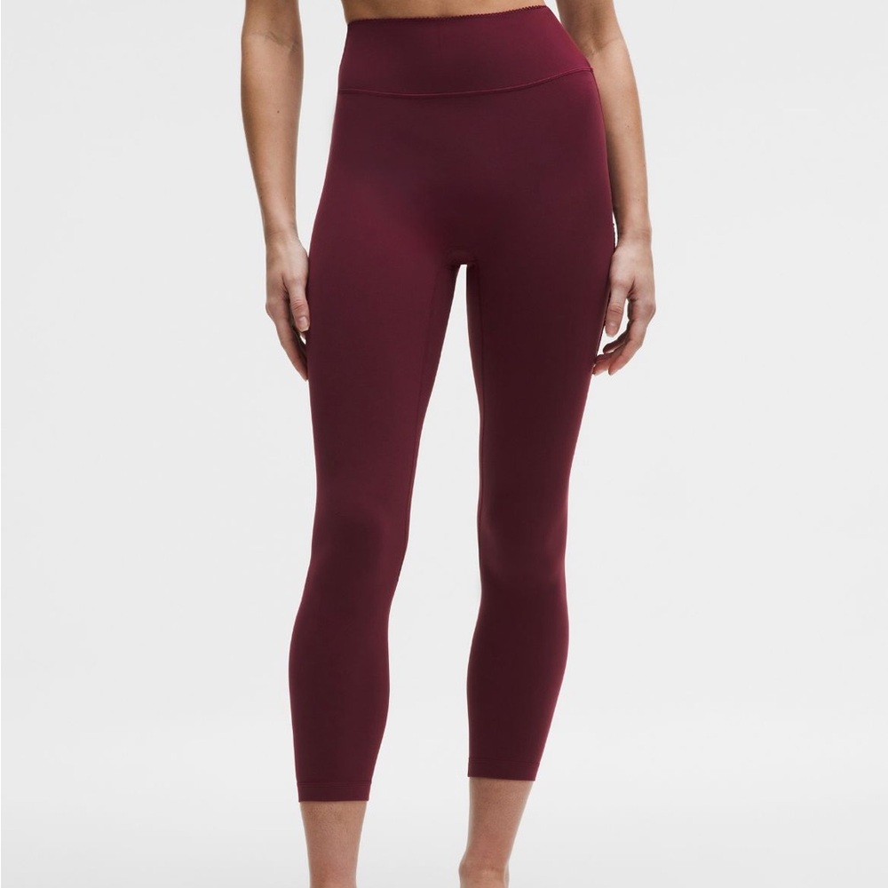 NWOT LULULEMON Groove No Line High-Rise Tight 25” Heart